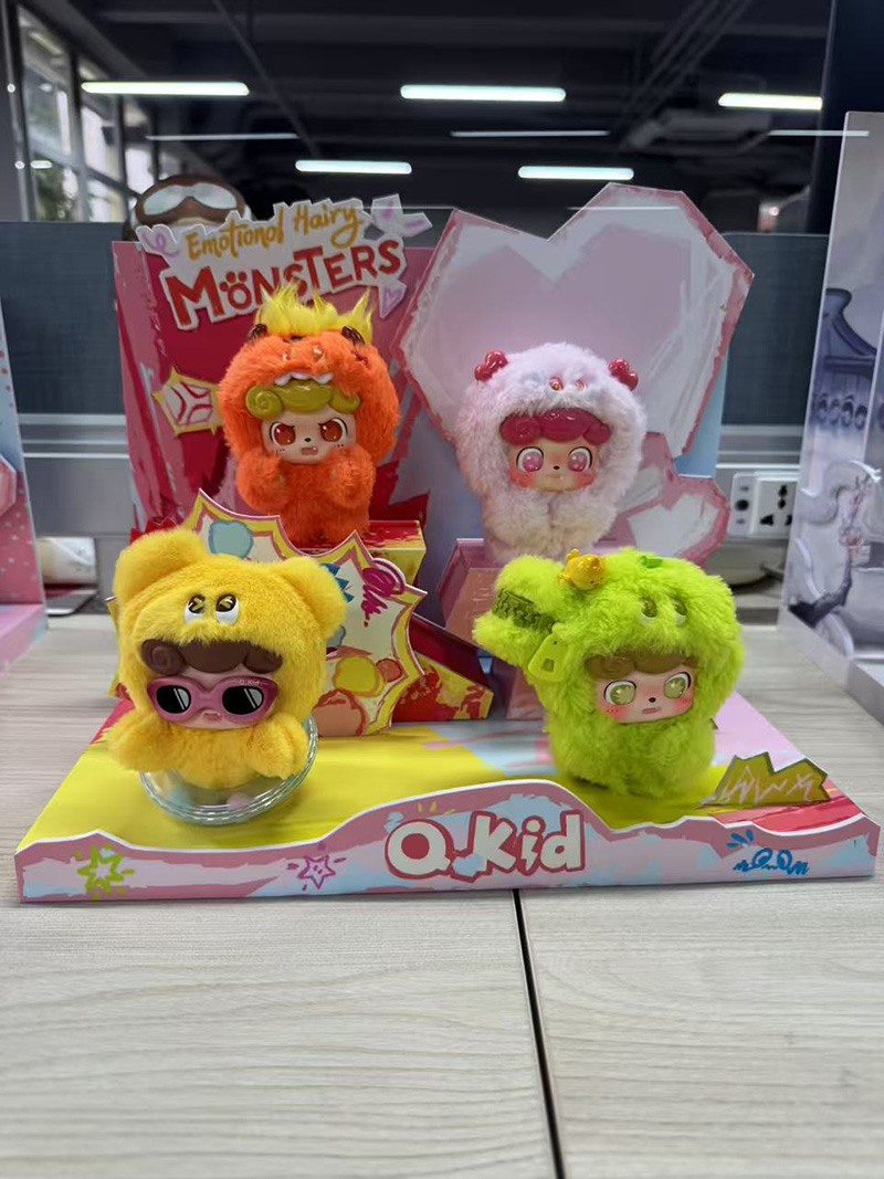 Emoftand Hairy Monsters